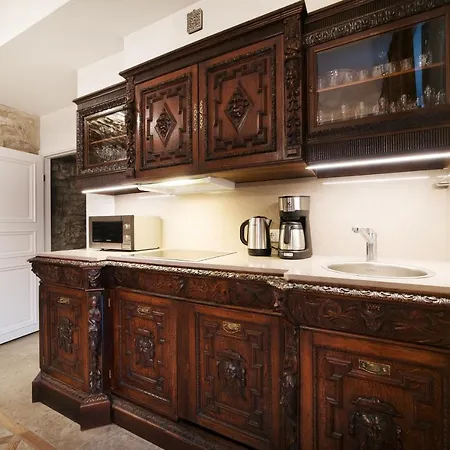 Luxury Medieval 2 Storey Apartment With Antique Furniture In Old Town Tallinn Exterior photo