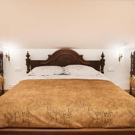 Luxury Medieval 2 Storey Apartment With Antique Furniture In Old Town Tallinn Exterior photo